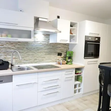 Schoene Einliegerwhg Apartment