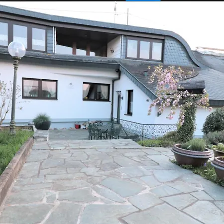 Schoene Einliegerwhg